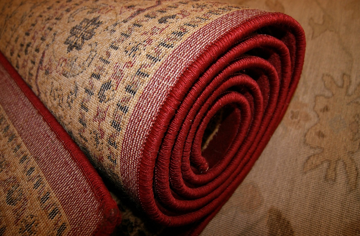 各式地毯、區域地毯、地墊、滿鋪地毯、工程地毯、手工地毯、波斯地毯的老闆